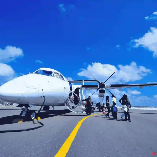 Essential Tips for Traveling with Kids on a Plane